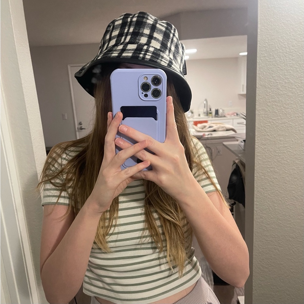 Steve Madden bucket hat